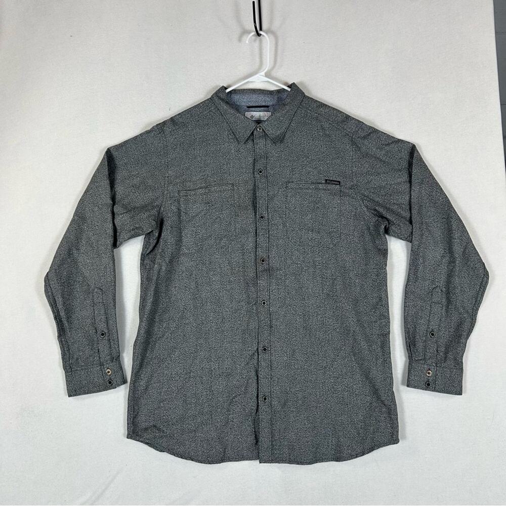 Columbia Shirt Gray Flannel Long Sleeve Men’s XL Button Down Pockets Collared